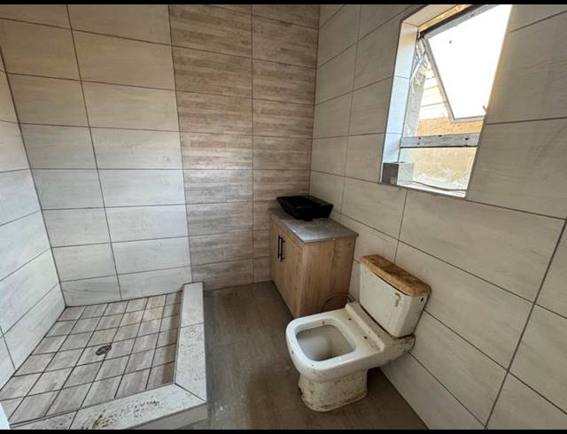 3 BEDROOM HOUSE FOR SALE IN AERORAND